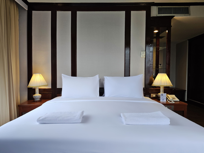 Bedroom 8