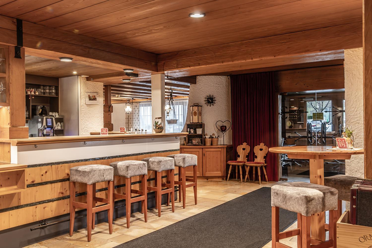 Food & Drinks 4, Hotel Lowen, Bregenz
