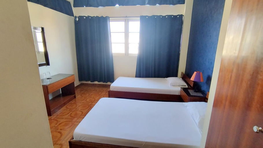 Others 3, Residencial Amarante