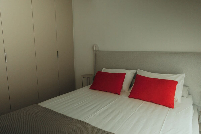 Bedroom 3, MGM Residencies, Attica