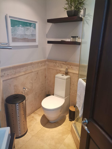 Bathroom 4, 305 Manor Gardens, Ballito Manor, iLembe