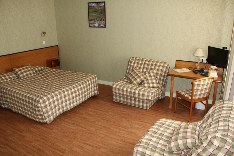 Bedroom 8