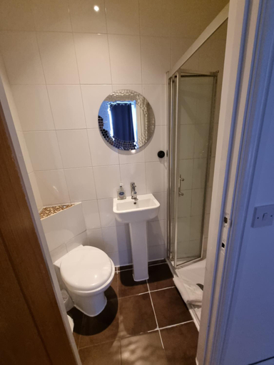 Bathroom 3, Horangee, London