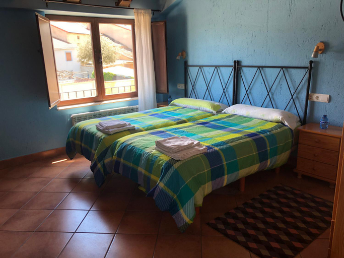 Bedroom 2, Hotel CTR San Baudelio, Soria