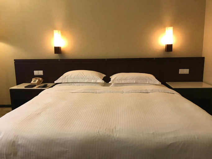 Bedroom 9