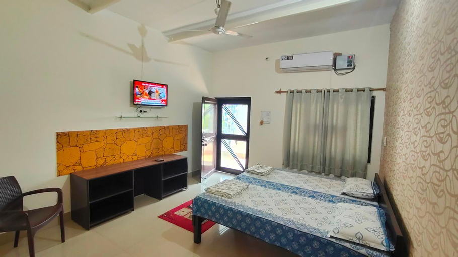 Bedroom 4, Iora Guesthouse, Bharatpur