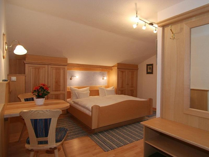 Bedroom 2, Gasthof Rehwinkl, Berchtesgadener Land