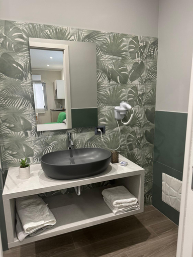 Bathroom 8