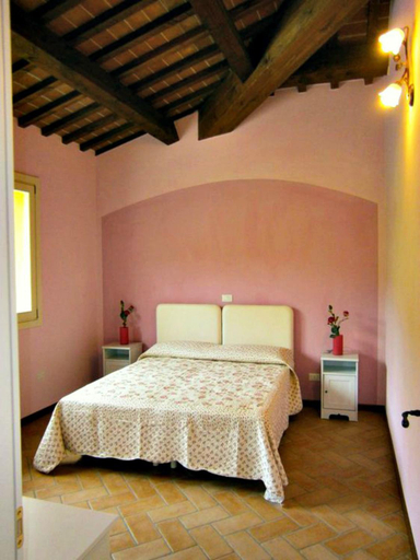 Others 5, Brigida, Rimini