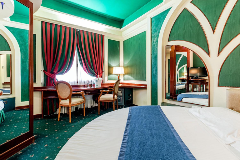 Bedroom 5