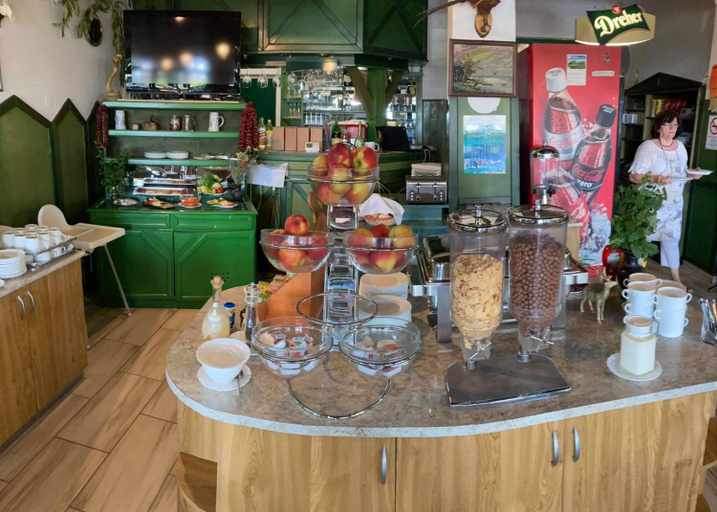 Food & Drinks 5, Zala Aranya Panzio, Nagykanizsai/Zalakaros