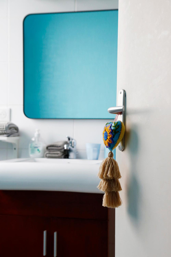 Bathroom 3, L'Atelier de Mezareun, Finistère