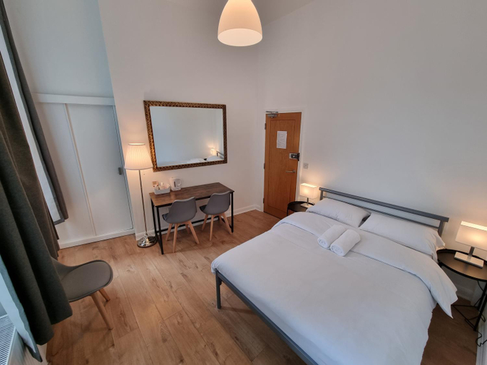 Bedroom 2, Horangee, London