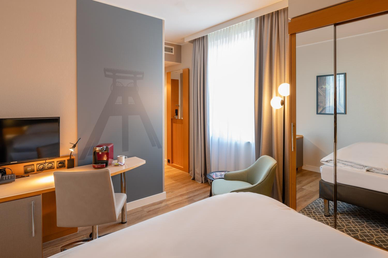 Bedroom 22