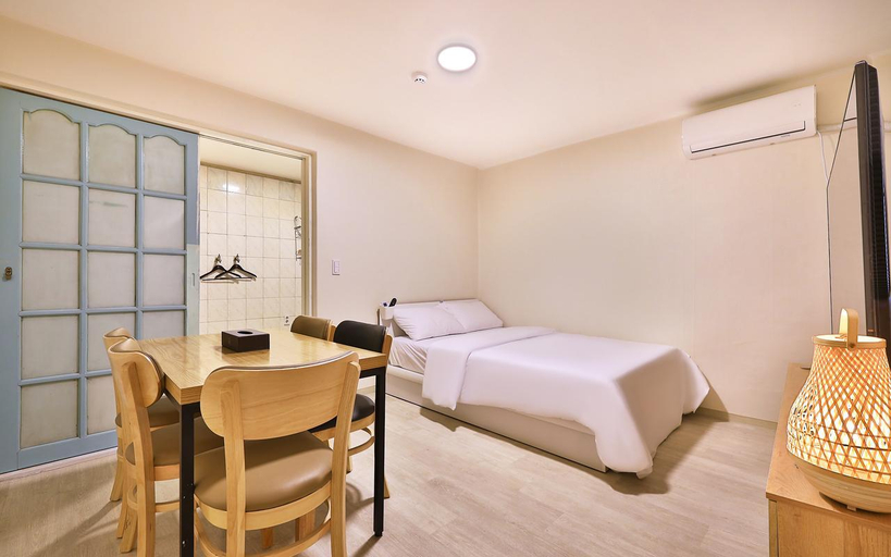 Others 5, Mullae Mullae stay, Yeongdeungpo
