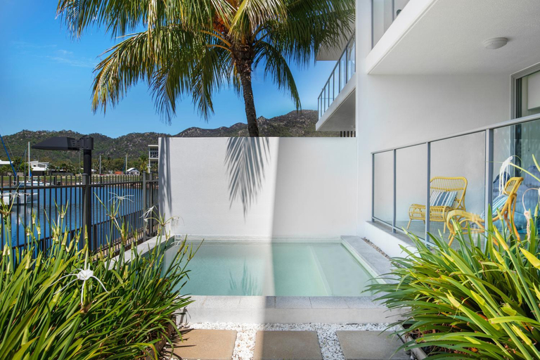 Swimming Pool 30