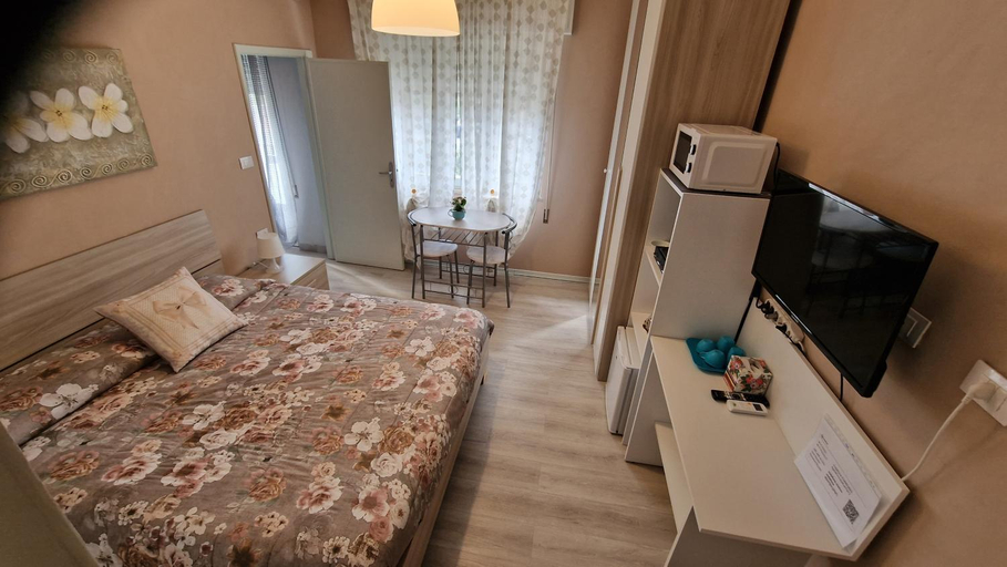 Others 5, La Casa di Mimmo, Pesaro E Urbino