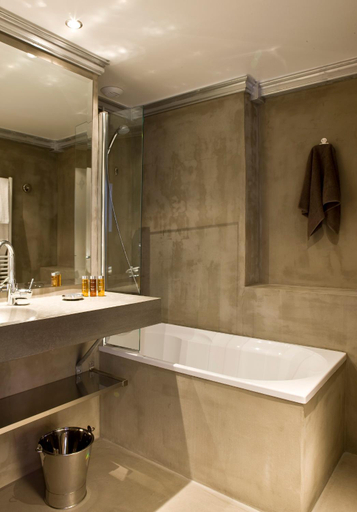 Bathroom 4, Hotel Ormelune, Savoie