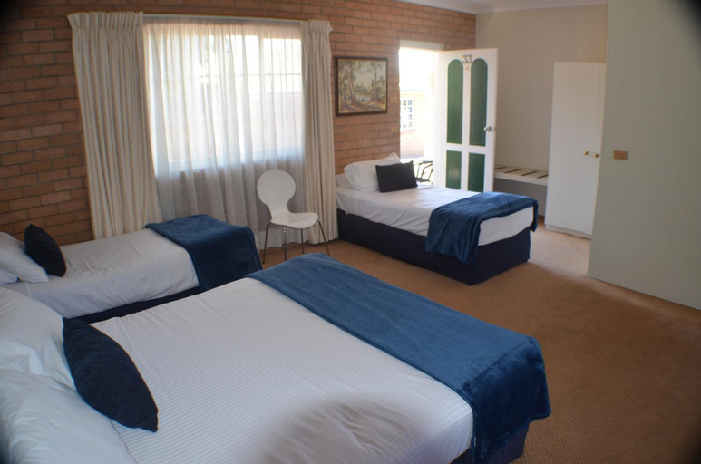 Bedroom 5