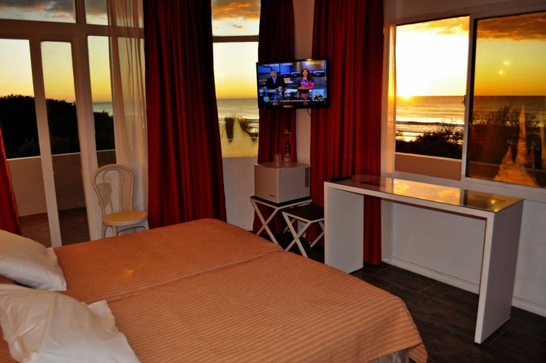 Bedroom 3, Hotel Golf Internacional, La Costa