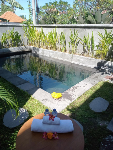Swimming Pool 5