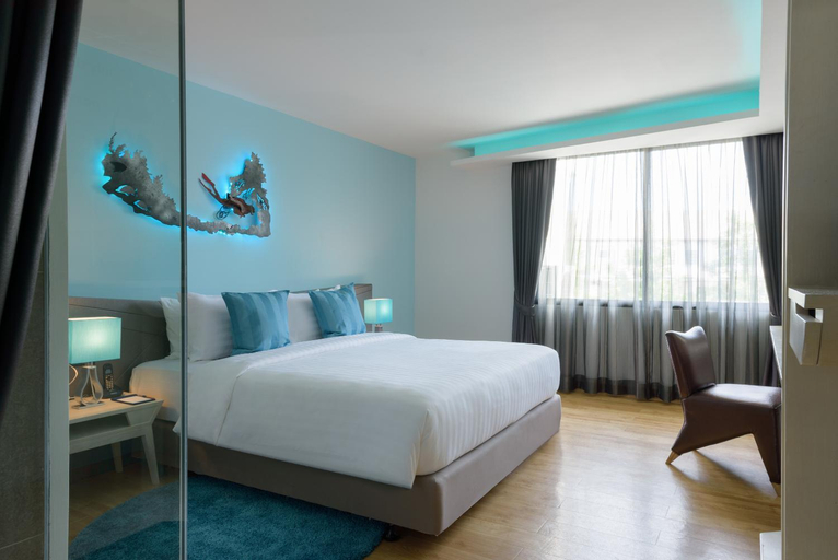 Bedroom 12