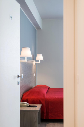 Bedroom 3, Hotel Al Prato, Padua