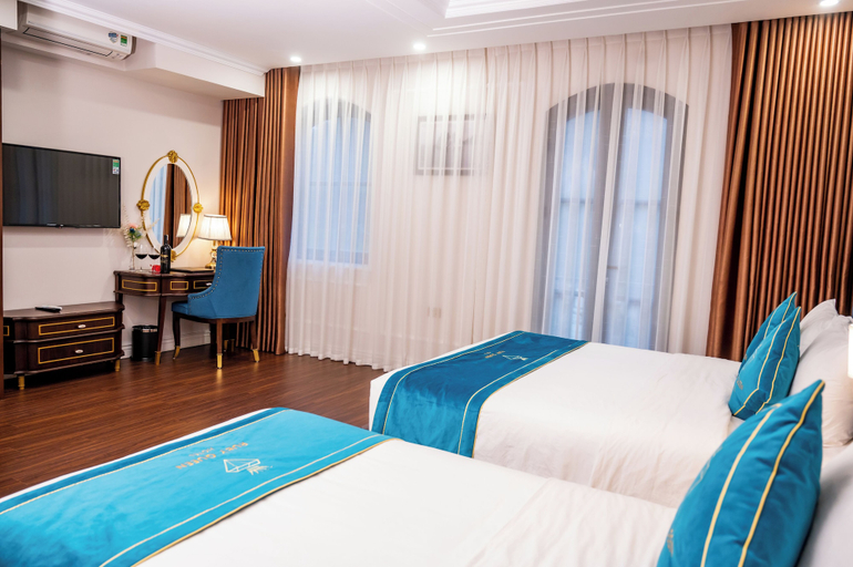 Bedroom 2, Ruby Queen Hotel, Hạ Long