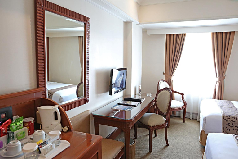 Bedroom 12