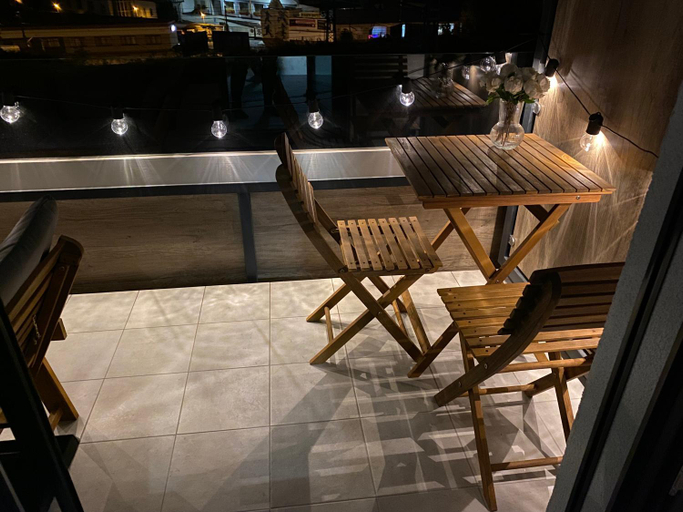 Facilities 2, Vila Vinice, Praha 2