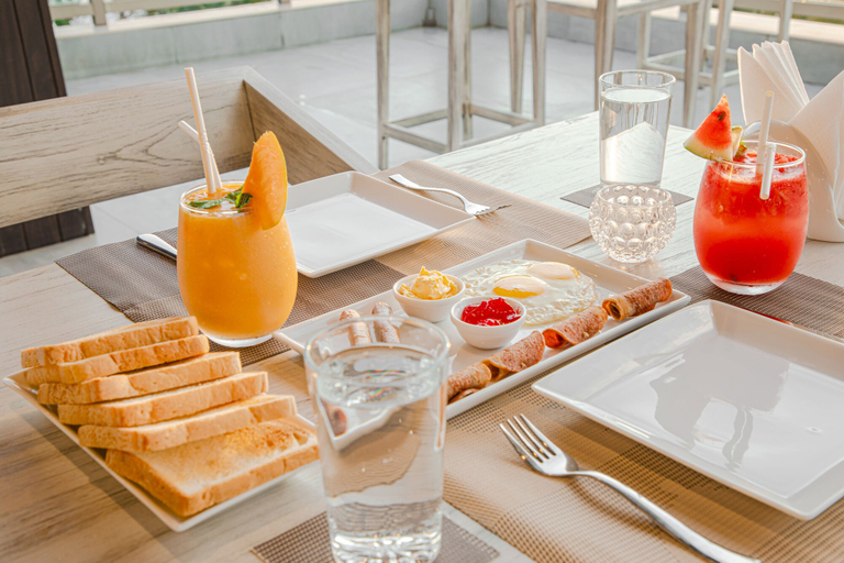 Food & Drinks 5, Ravo Hotel, Galle Four Gravets