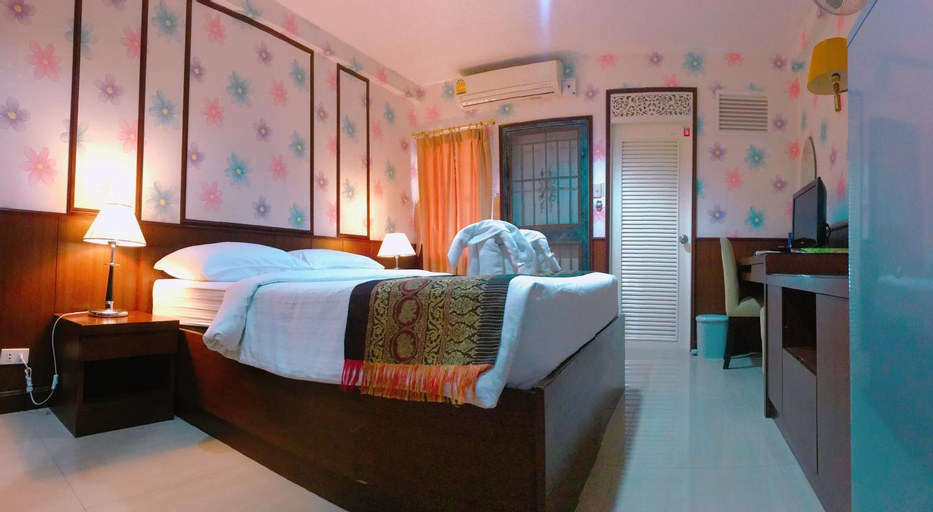 Bedroom 9