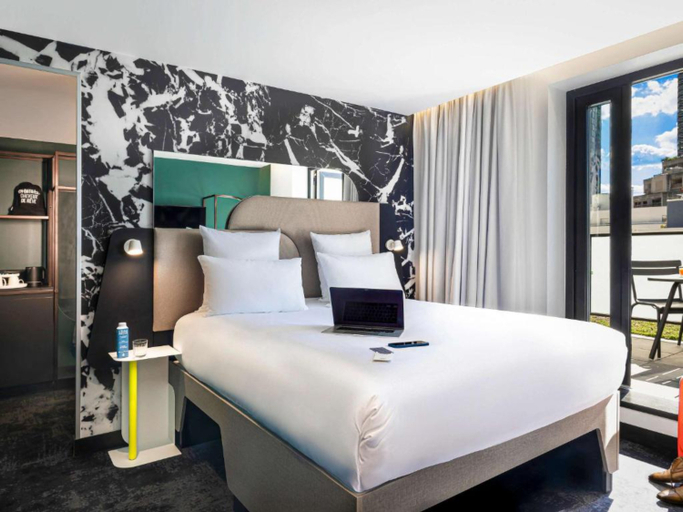 Bedroom 2, TRIBE Paris La Défense Esplanade, Hauts-de-Seine