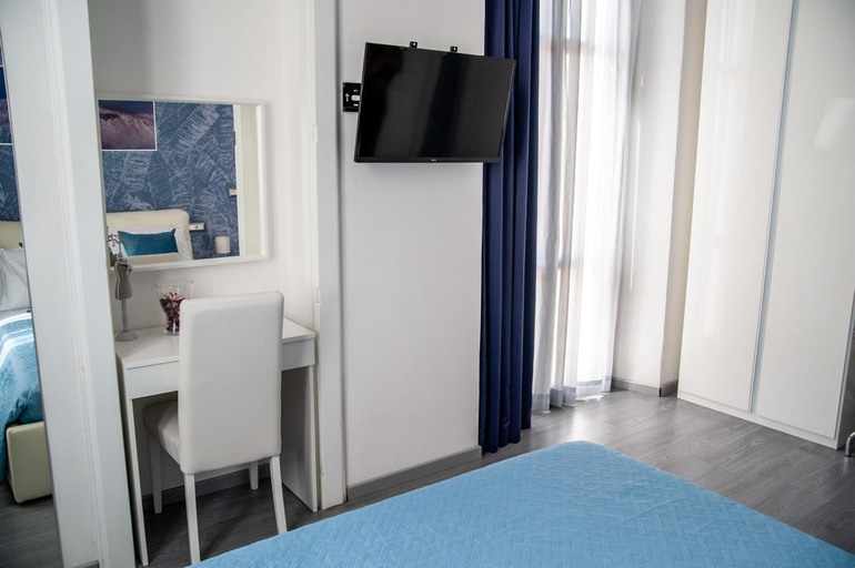 Others 5, Casa del Marchese B&B, Catania