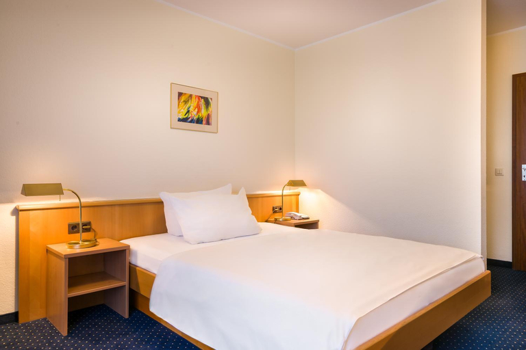 Bedroom 23