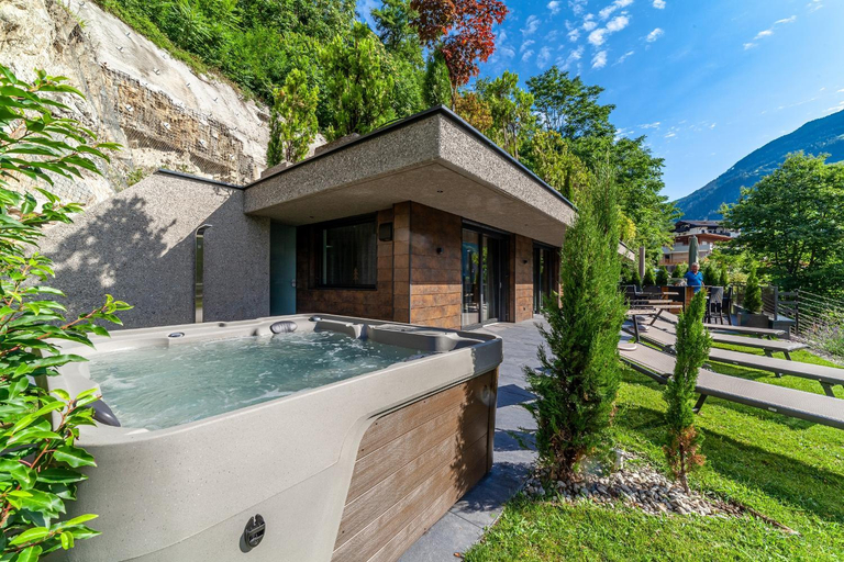 Others 5, Pension Sonnegg, Bolzano