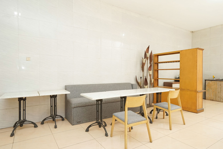 Others 4, Hotel O Mojokerto Guesthouse, Mojokerto