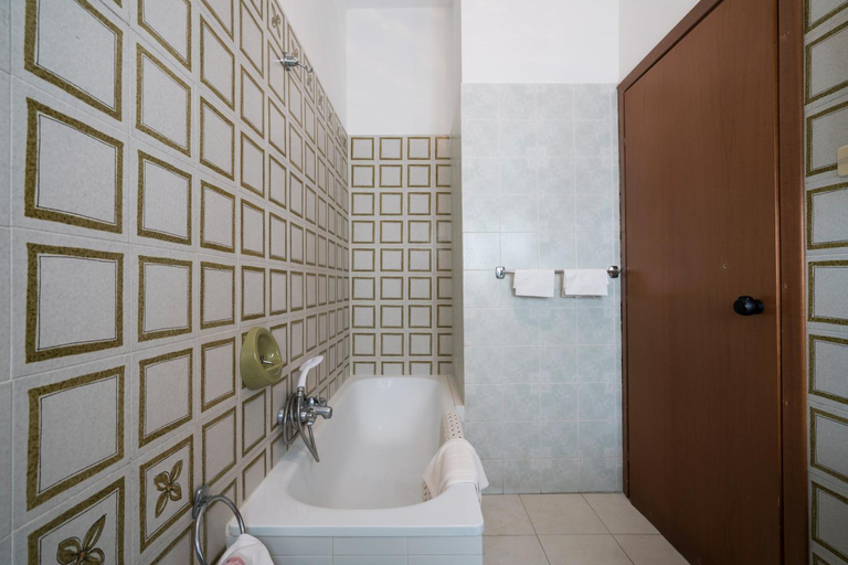 Bathroom 4, Hotel Ristorante Stella, Rome