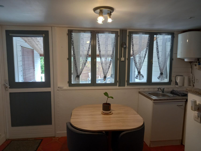 Dining Room 30