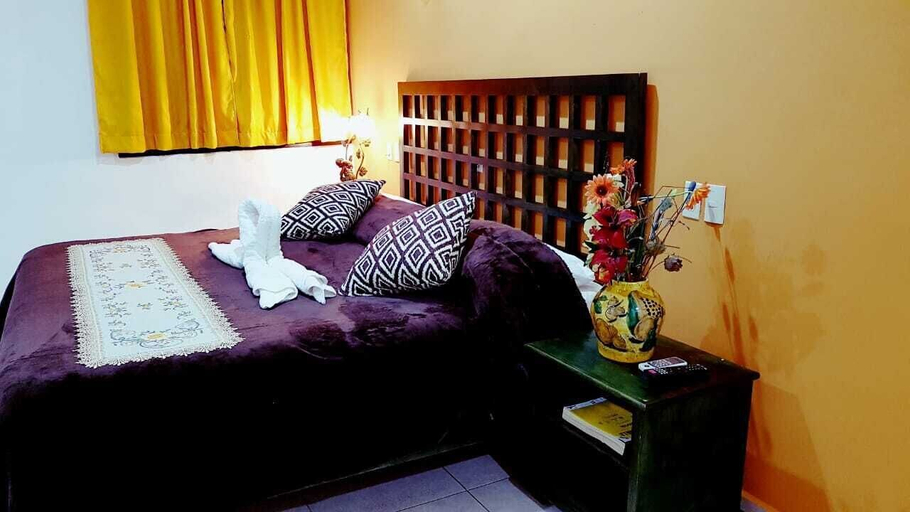 Bedroom 3, Hotel Rosalia, Valladolid