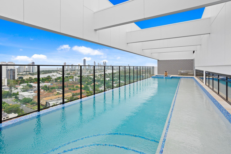 Sport & Beauty, Stay Luxe Southport by Coastal Letting Company, Gold Coast