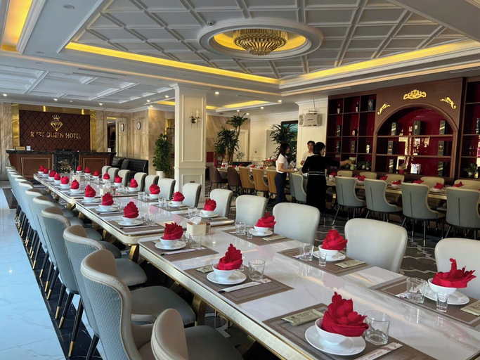 Food & Drinks, Ruby Queen Hotel, Hạ Long