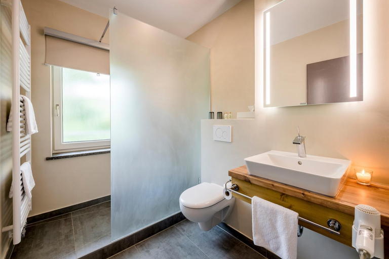 Bathroom 5, MANA LISA Boutiquehotel, Main-Tauber-Kreis