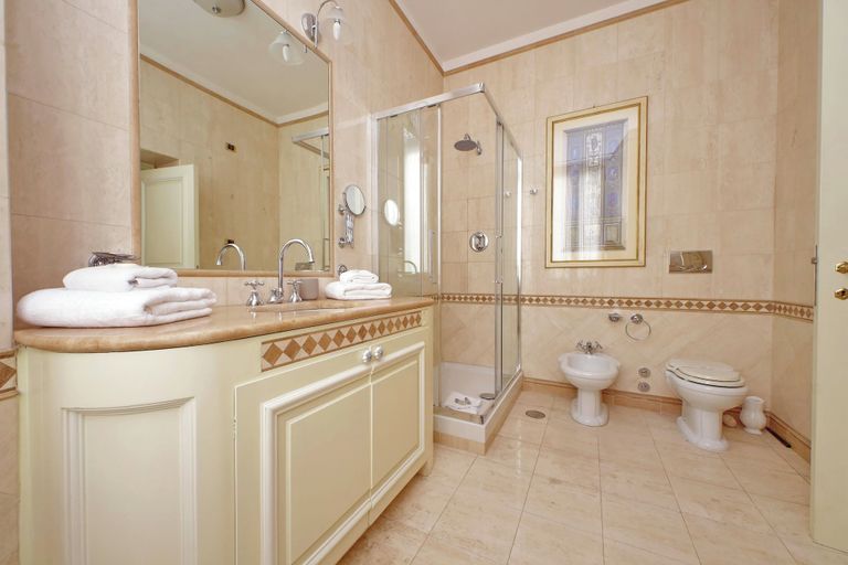 Bathroom 3, Magnifica residenza a Campo de' Fiori, Roma