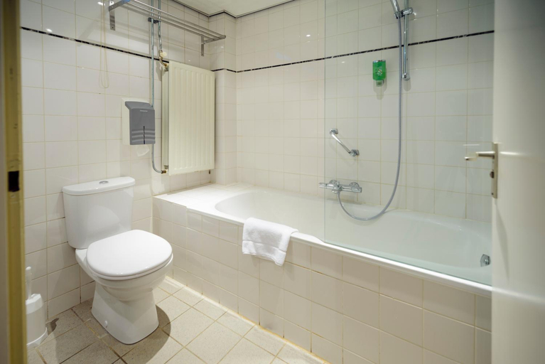 Bathroom 4, Fletcher Hotel - Restaurant De Wipselberg - Veluwe, Apeldoorn