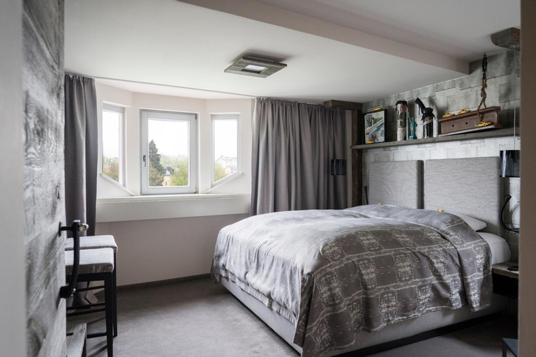 Bedroom 10
