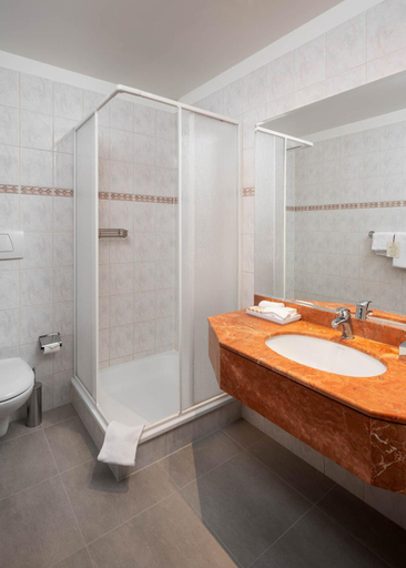 Bathroom 4, Hotel Le Rive, Nyon