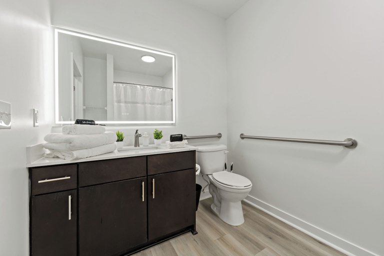 Bathroom 4, ROVE LIVING/KB - Midtown205, Mecklenburg