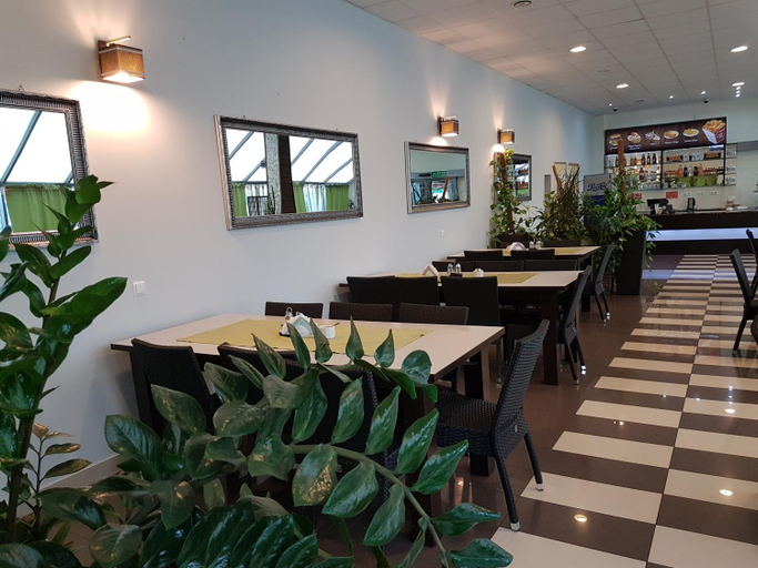 Food & Drinks, Pokoje Bakos Radocza, Wadowice