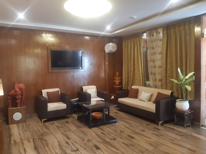 Others 4, Shri Nilayam Kutir , Varanasi
